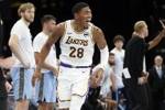 八村塁谈NBA杯地板：那地板糟透了 感觉油腻腻&滑溜溜的